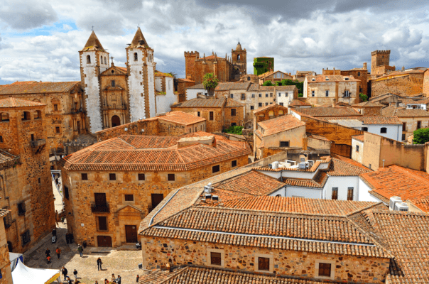 Hành Trình Xuyên Lục Địa: Maroc, Tây Ban Nha & Bồ Đào Nha (13N12Đ)