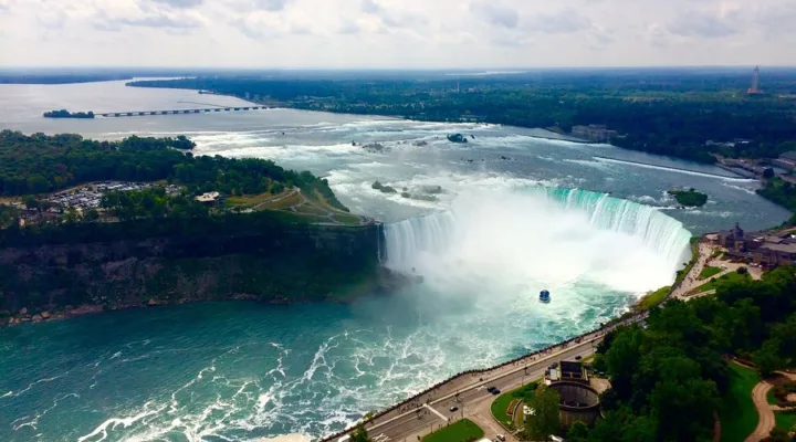Khám Phá Canada: Toronto – Ottawa – Montreal – Quebec (8N7Đ)