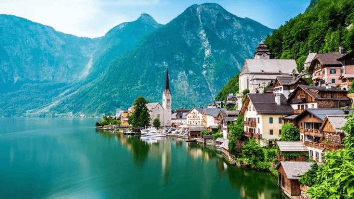 Kiệt Tác Đông Âu: Làng Cổ Hallstatt & Du Thuyền Sông Danube (10N9Đ)