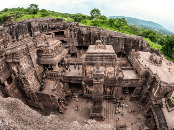 Sắc Màu Mumbai: Di Sản Hang Động Ellora & Kỳ Quan Ấn Độ (5N4Đ)